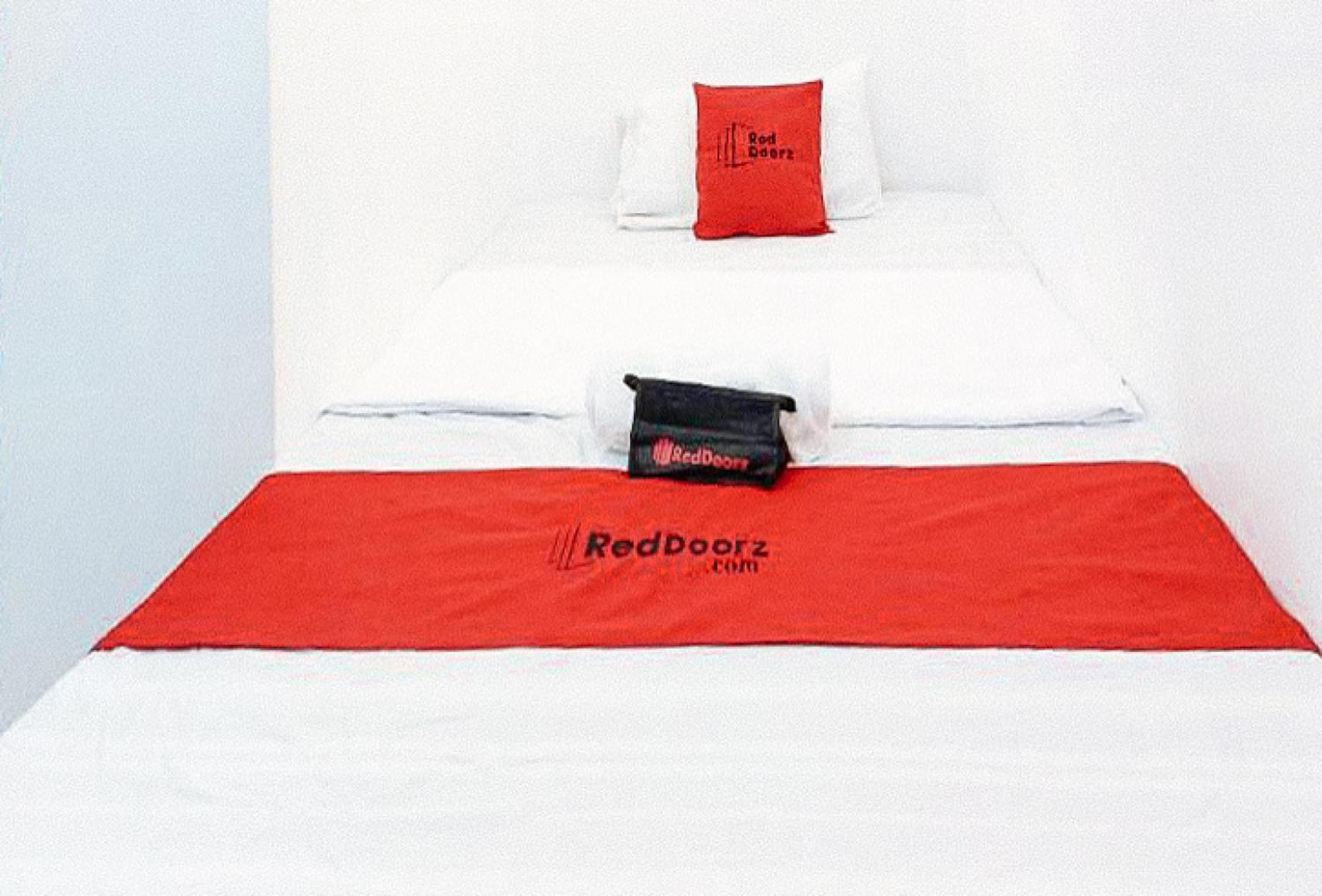 Reddoorz At San Antonio Binan Laguna Eksteriør billede